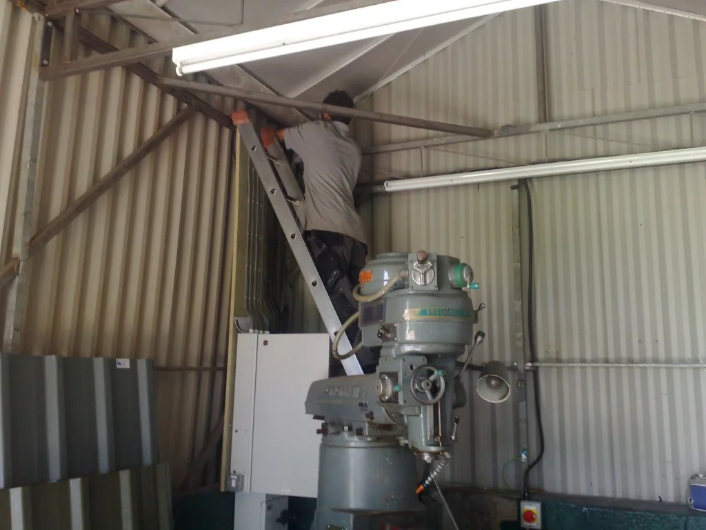 Workshop Power and Lighting John Dunn Fabrication image 2